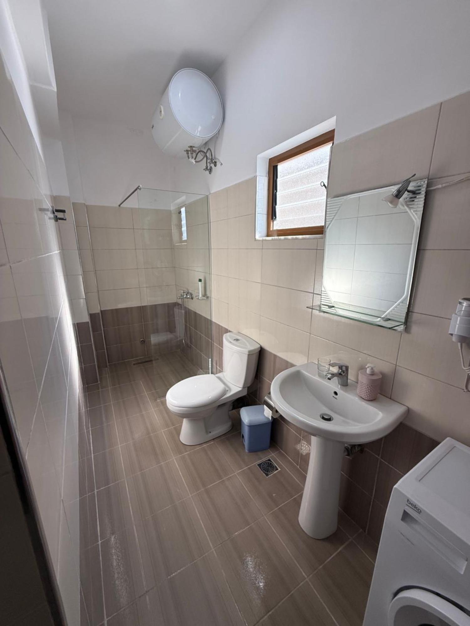 Amar Apartments Sarande Exterior photo