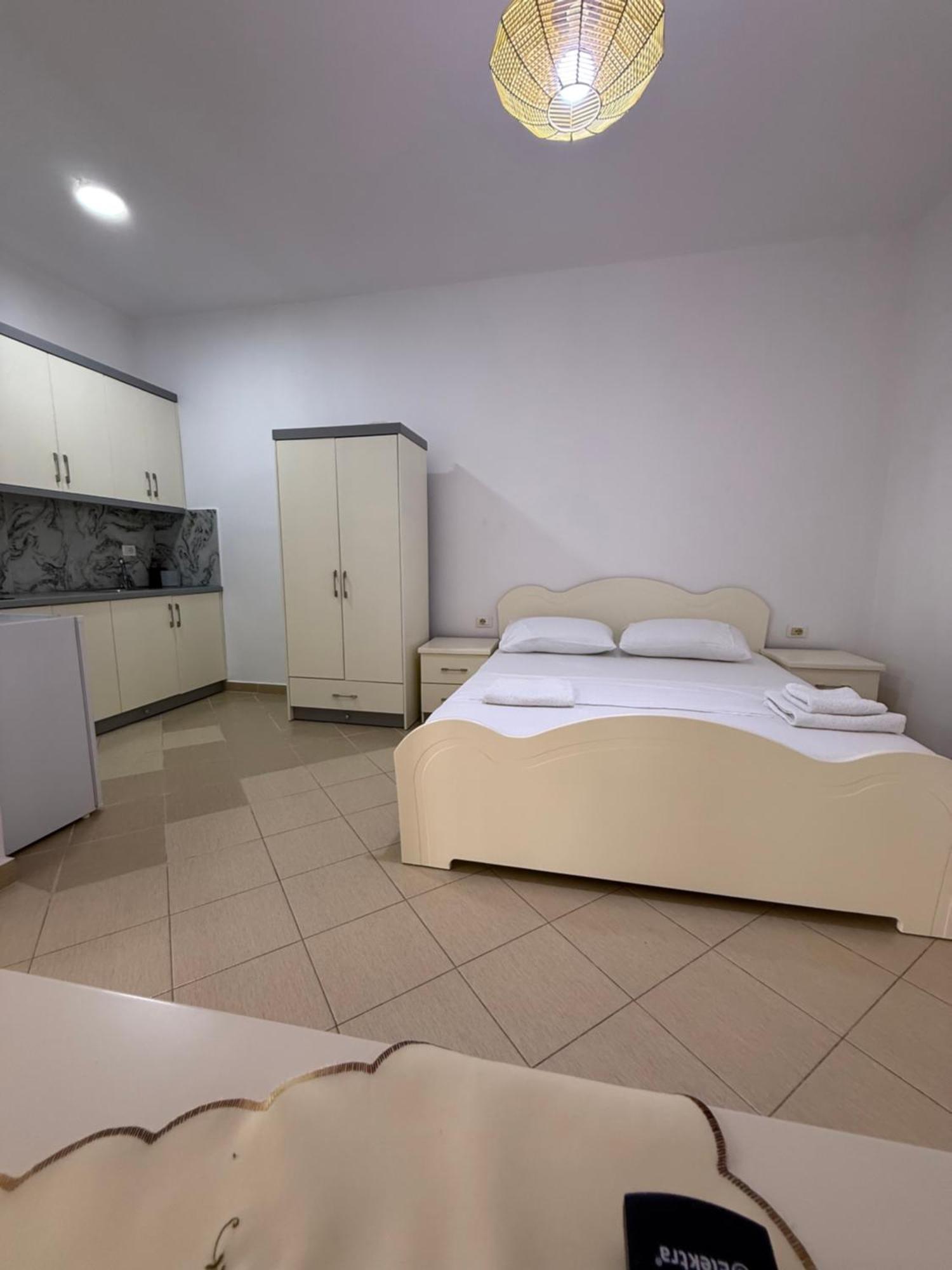 Amar Apartments Sarande Exterior photo