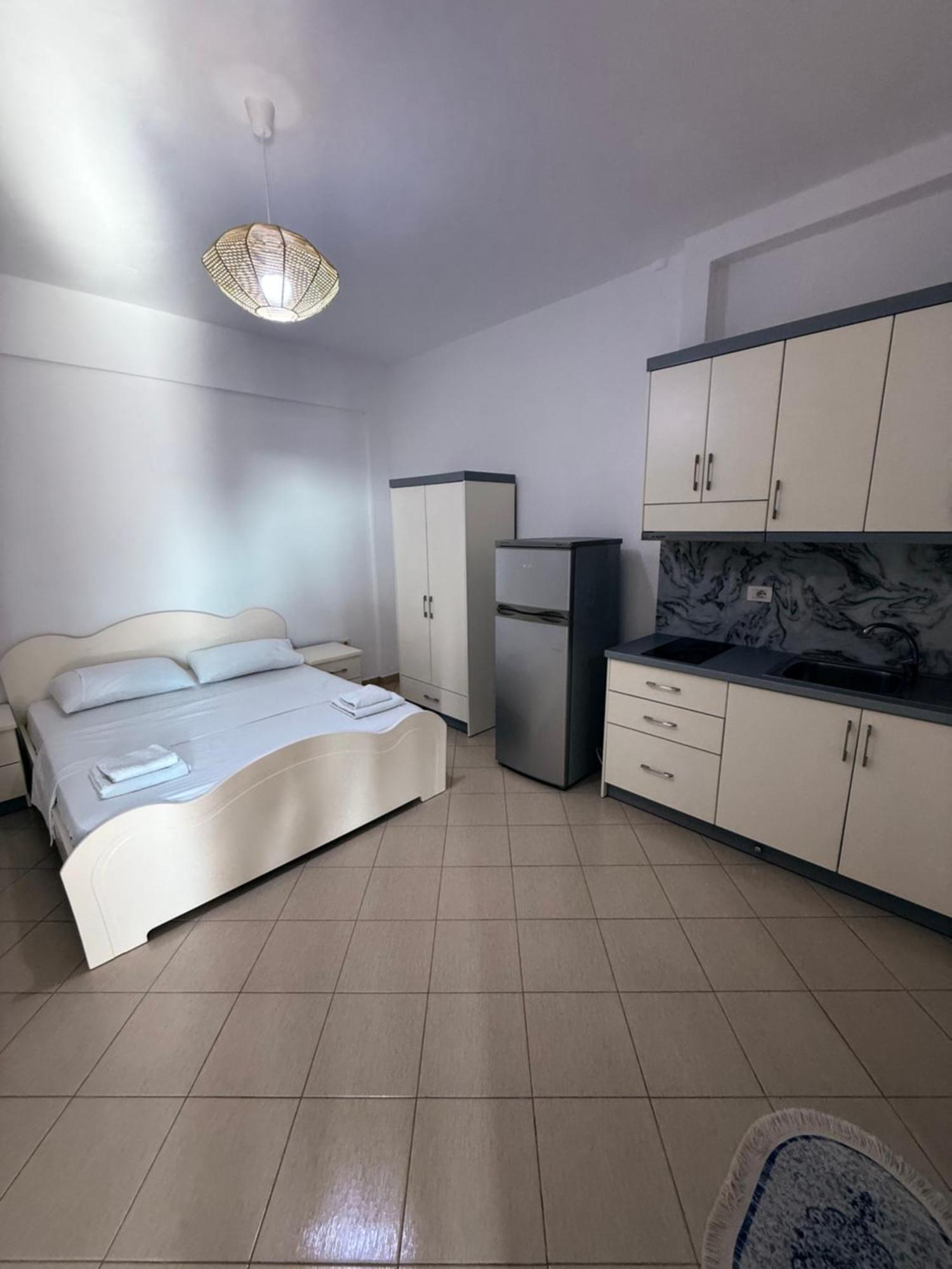 Amar Apartments Sarande Exterior photo
