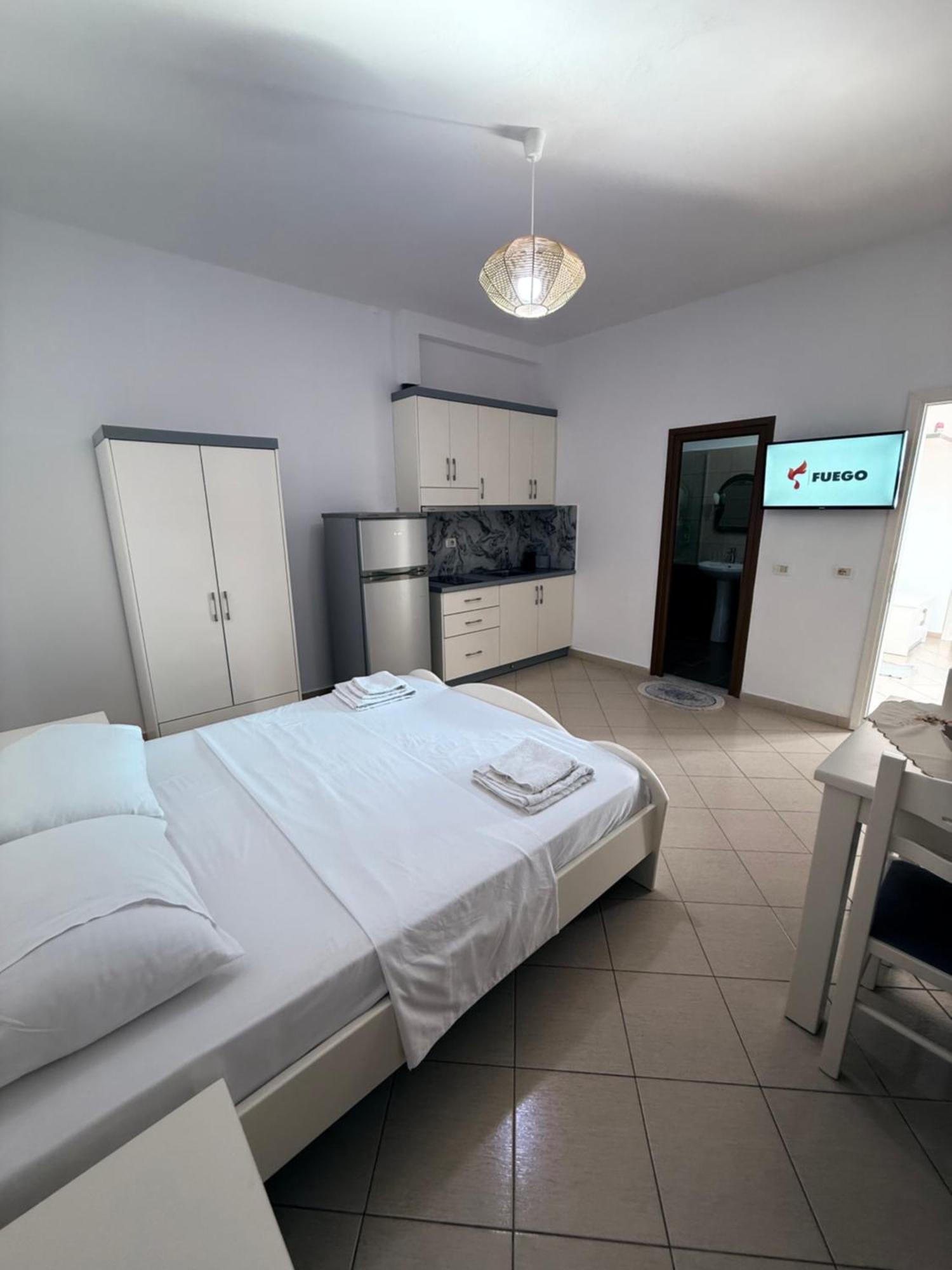Amar Apartments Sarande Exterior photo